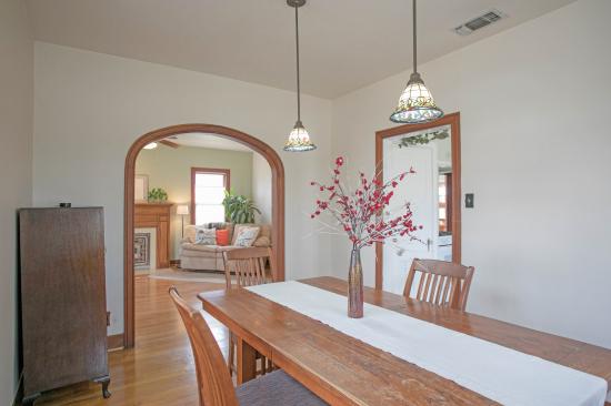 1023 E. 44th St Central Austin Real Estate Nation Holdings