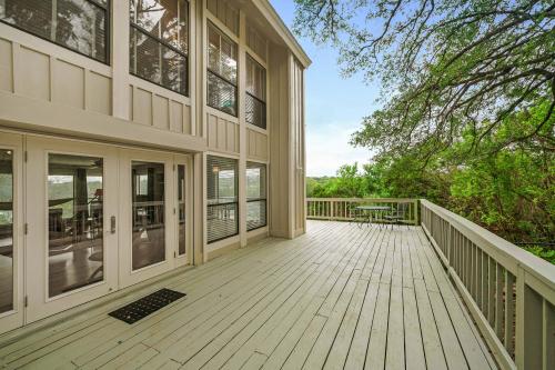 311 Cedar Hurst