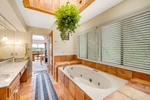 311 Cedar Hurst