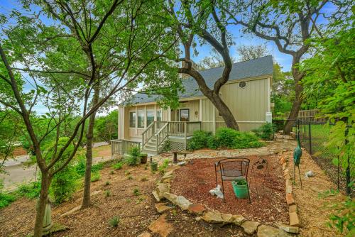 311 Cedar Hurst