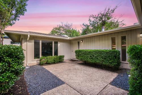 3103 Whiteway by Nation Holdings LLC Rachel Nation Central Austin Realtor