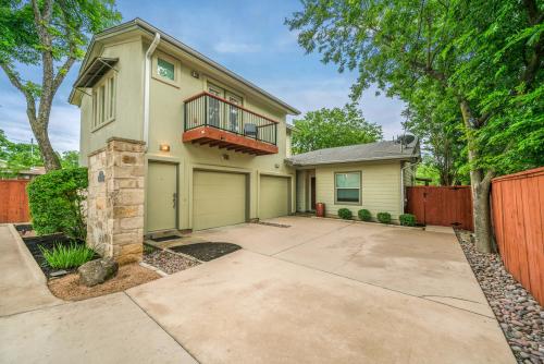 Welcome home to 1315 Anderson Lane in Central Austin.