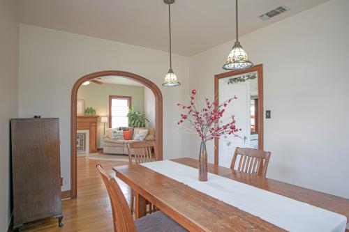 1023 E. 44th St Central Austin Real Estate Nation Holdings