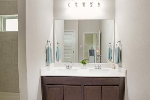Welcome home 139 Lyndon Nation Holdings Central Texas real estate.