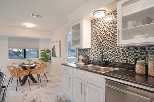 Welcome home to Mesa Park! Nation Holdings Central Texas Real Estate