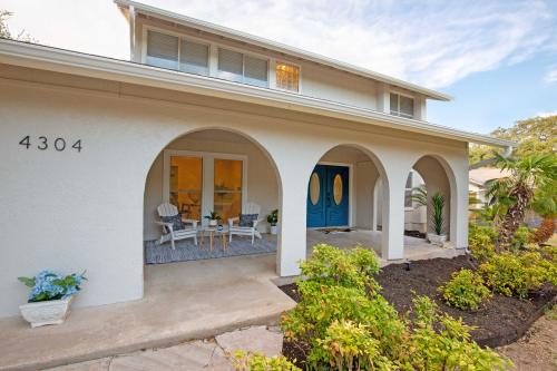4304 Balcones North Austin Real Estate Nation Holdings LLC