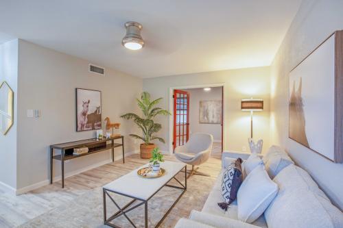 4304 Balcones North Austin Real Estate Nation Holdings LLC