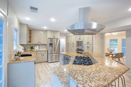 4304 Balcones North Austin Real Estate Nation Holdings LLC