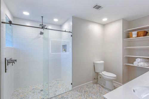 4304 Balcones North Austin Real Estate Nation Holdings LLC