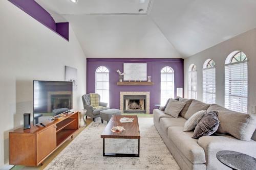 Welcome home to Anita Marie, charming north central Austin home.