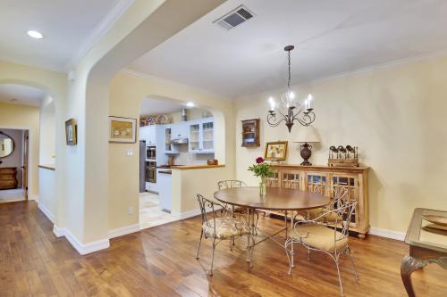 Handsomely redesigned home in the Courtyard.