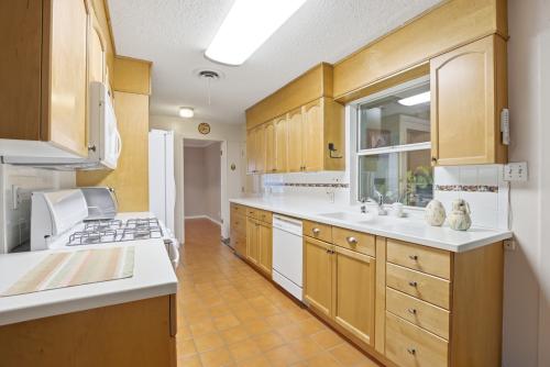 Welcome home to 2902 Dover in the heart of Allandale.