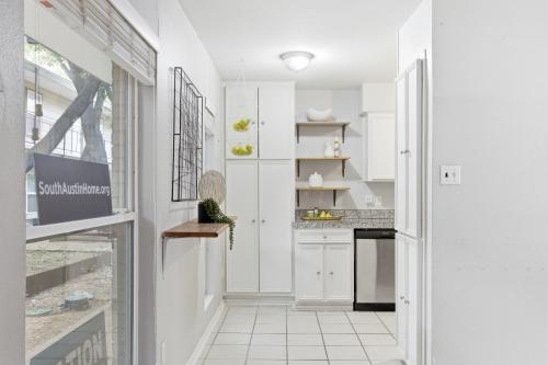 Welcome home to your Zilker condo