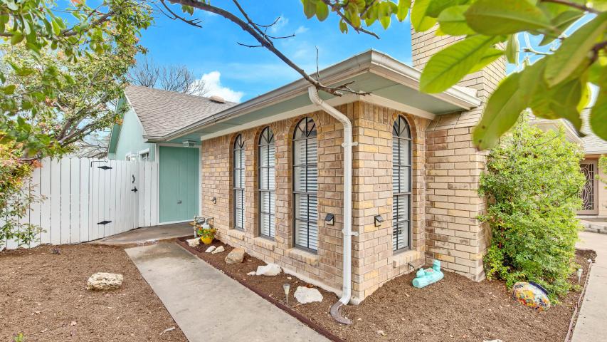 Welcome home to Anita Marie, charming north central Austin home.