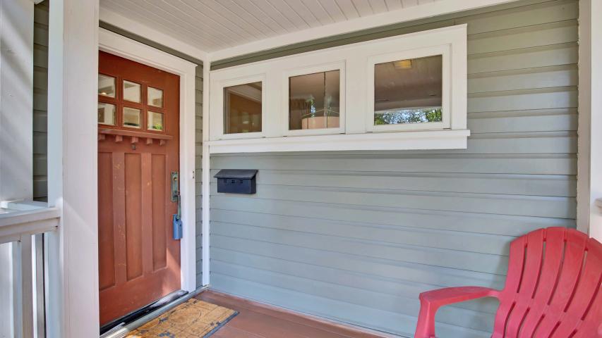 Welcome to your handsome home in Allandale.