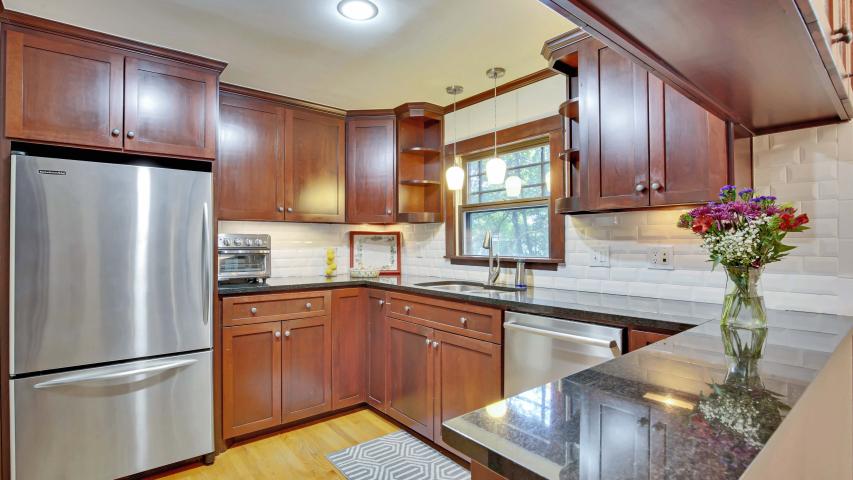 Welcome to your handsome home in Allandale.