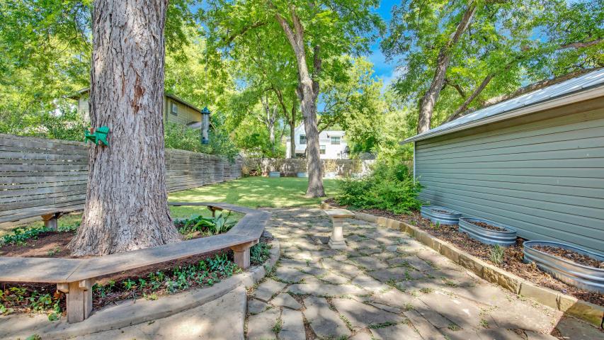 Welcome to your handsome home in Allandale.