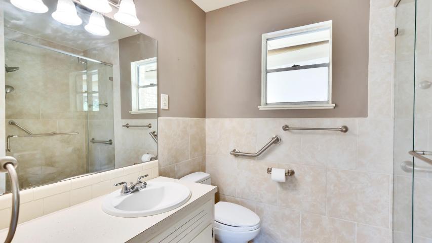 Welcome home to your corner cul de sac lot on Dover Place in Central Austin.