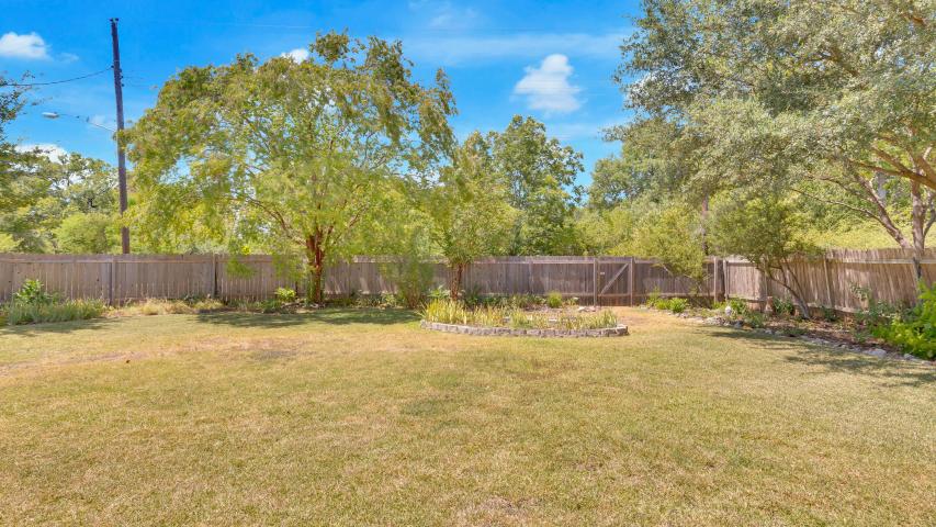 Welcome home to your corner cul de sac lot on Dover Place in Central Austin.