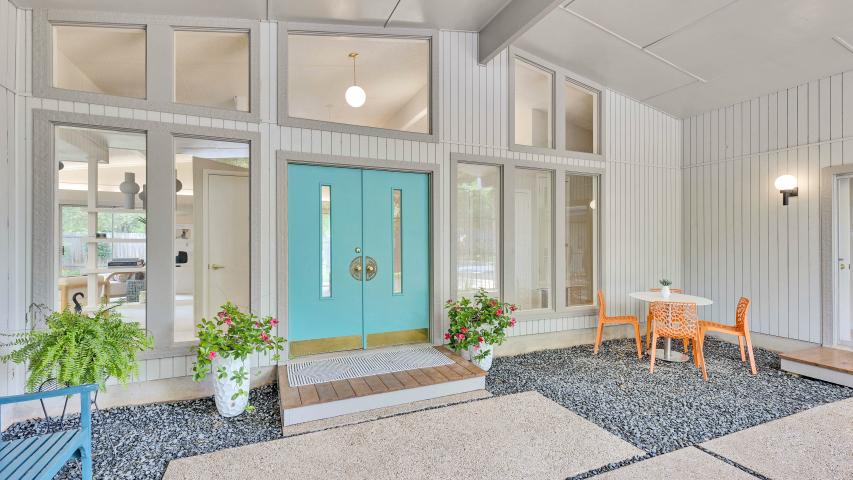 2900 Stoneway Mid Century Modern for sale Nation Holdings Rachel Nation Austin Realtor