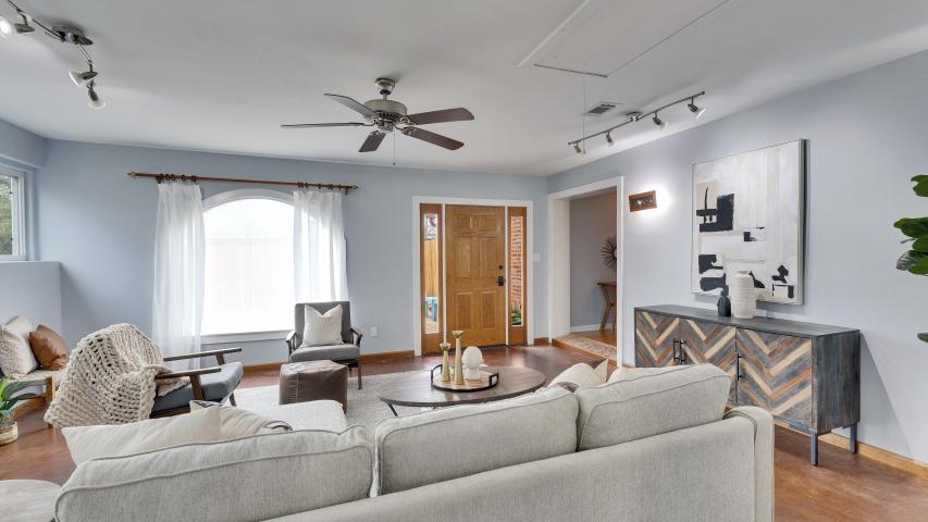 6815 Joyce Austin Texas