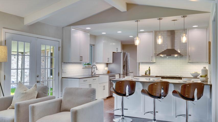 Welcome home to 2905 Greenlawn in the heart of coveted Allandale