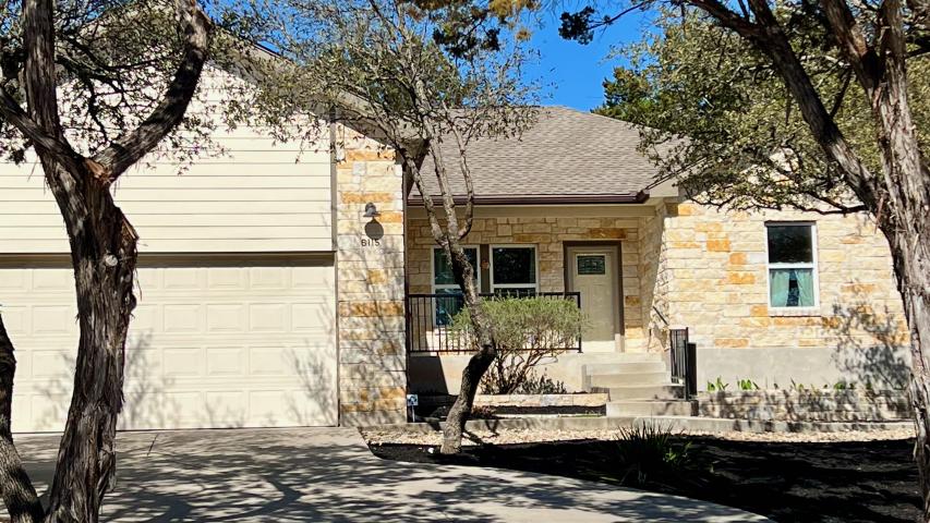 Welcome home to Cimmaron Trail